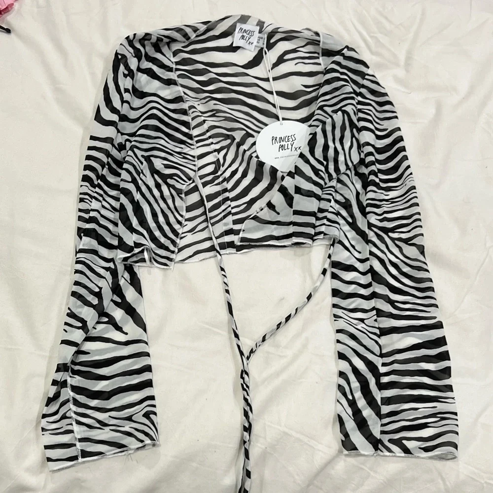 PRINCESS POLLY | DANIELLA LONG SLEEVE TOP ZEBRA XS - Picture 8 of 8
